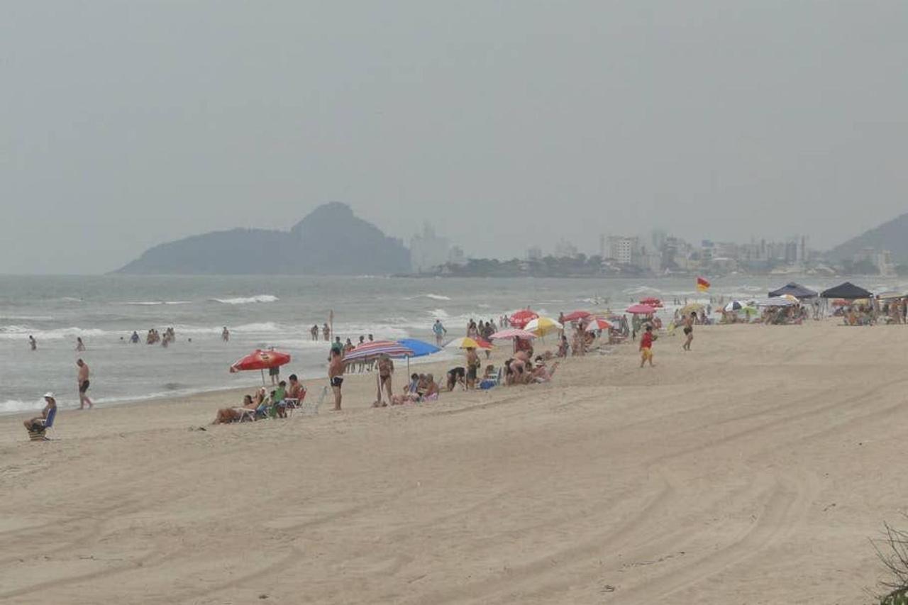 Tranquilidade A Alguns Passos Da Praia - Churrasqueira, Super Wi-Fi! Matinhos Eksteriør bilde
